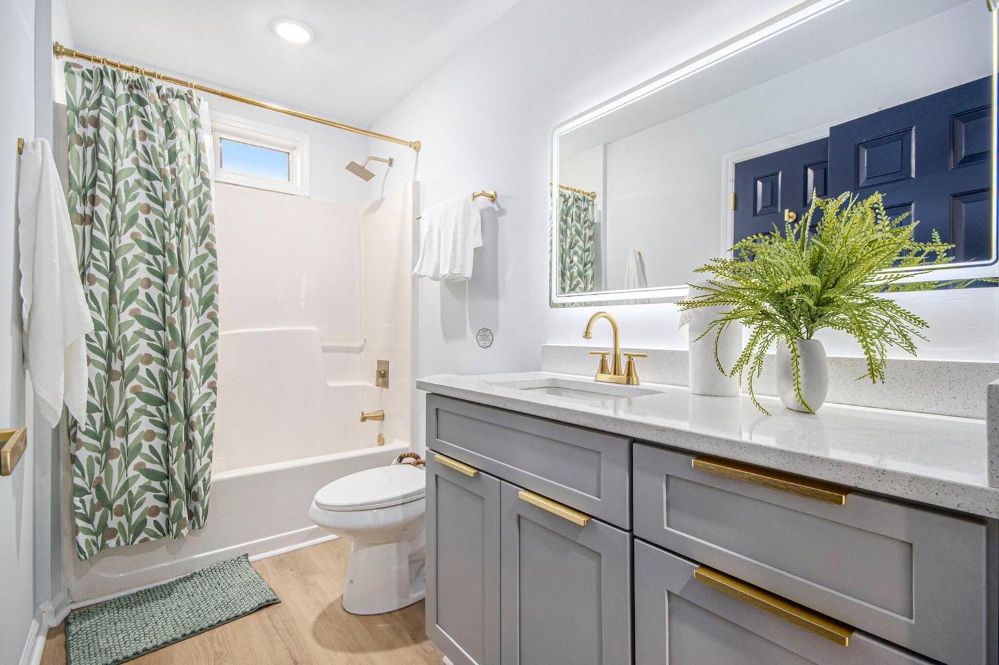 Holiday home Boho Luxury| Ev Charger| Fenced Yard | King Beds Atlanta