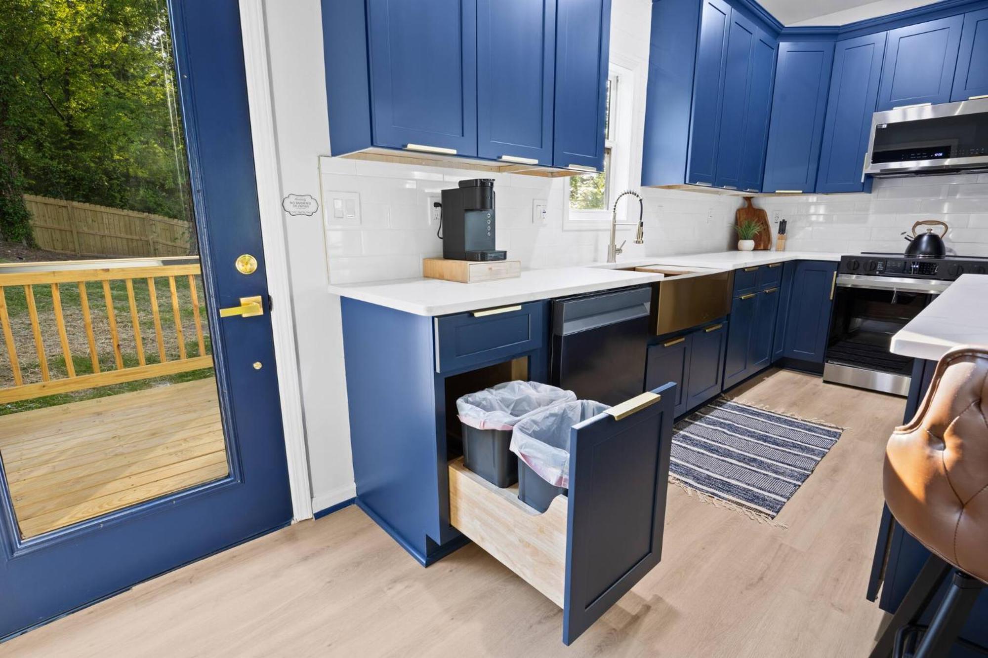 Boho Luxury| Ev Charger| Fenced Yard | King Beds * Atlanta